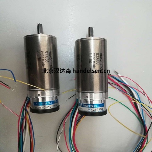 maxon直流電機DC-max系列 maxon motor電動汽車，汽車工業和機器人技術的驅動系統，maxon motor電動驅動系統對我們的日常生活和出行產生重大影響。30年前，無法想象自動送貨機器人會將披薩或包裹帶到我們的前門。越來越多的人正在使用電動自行車或電動踏板車進行通勤和娛樂。無論是在路上，在賽道上，在物流中心內還是在水下，maxon機電一體化系統都能使您安全可靠地行駛。  maxon直流電機DC-max系列系列： maxon DC-max 電機以最小的體積實現最大的性能和無與倫比的性價比。 maxon有刷直流電機DC-max系列DC-max 16：轉速：4840 轉/分，電流：14.8 毫安。 maxon有刷直流電機DC-max系列DC-max 22 ：轉速：4280 轉/分，電流：18.9 毫安。 maxon有刷直流電機DC-max系列DC-max 26：轉速：3790 轉/分，電流：22.2 毫安。  maxon直流電機DC-max系列電壓值： 標稱電壓：6 V 空載速度：7890 轉/分 空載電流：14.8 毫安 額定轉速：4840 轉/分 額定扭矩（最大連續扭矩）：4.04 毫牛米 額定電流（最大連續電流）：0.575 安培 失速扭矩：10.5 毫牛米 失速電流：1.46 安培 最高效率：81 %  maxon直流電機DC-max系列特性 端子電阻：4.1 ? 端子電感<em></em>	0.14 毫高 扭矩常數<em></em>	7.19 毫牛米/安 速度恒定<em></em>	1330 轉/轉/V 速度/扭矩梯度<em></em>	758 轉/分 機械時間常數<em></em>	8.87 毫秒 轉子慣量<em></em>	1.12 克&sup2;  maxon直流電機DC-max系列熱數據 耐熱電阻外殼-環境<em></em>	29.8 千瓦 熱阻繞組外殼<em></em>	5.5 千米/瓦 熱時間常數繞組<em></em>	5.47 秒 熱時間常數電機<em></em>	288 秒 環境溫度<em></em>	-30&deg;C以上 最高繞組溫度<em></em>	+85 &deg;C  maxon直流電機DC-max系列型號 maxon-DC-max 16 maxon-DC-max 22  maxon-DC-max 26   maxon直流電機DC-max系列