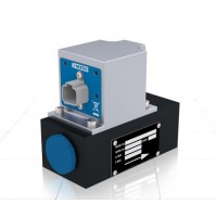 webtec流量和溫度 CTA 汽車級流量開關帶 J1939 接口液壓系統